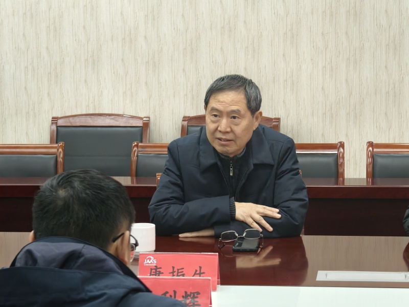 中国工程院康振生院士一行应邀到我院指导交流